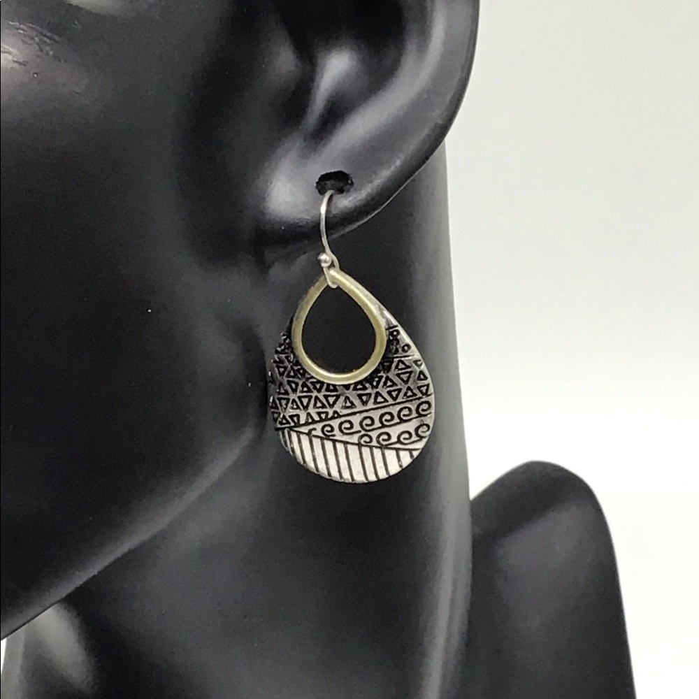 Signature Studio Earrings